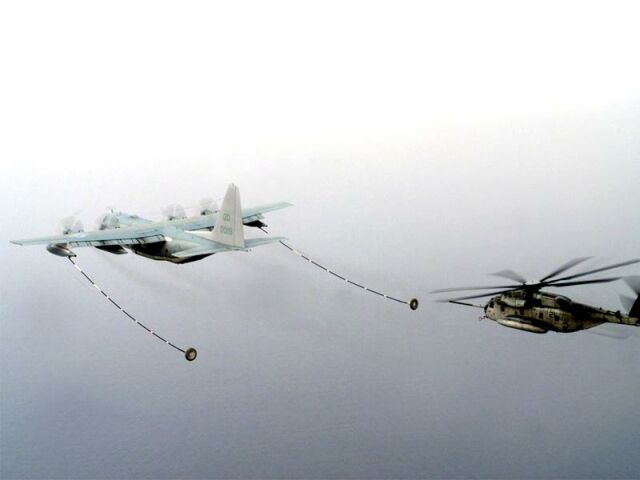 Image: C-130 and CH-53 Sea Stallion