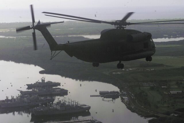 Image: U.S. Marines CH53D Sea Stallion