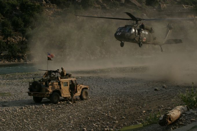 Image: U.S. Army UH-60 Blawkhawk Helicopter