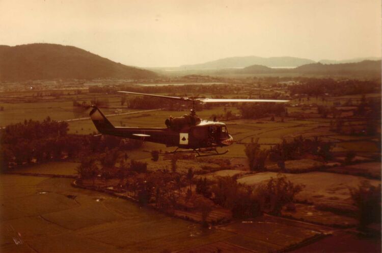 Image: Shark 170 or Shark 507? - UH-1 Huey gunship helicopter