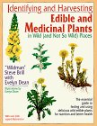 Image: Bookcover of Identifying and Harvesting Edible and Medicinal Plants in Wild